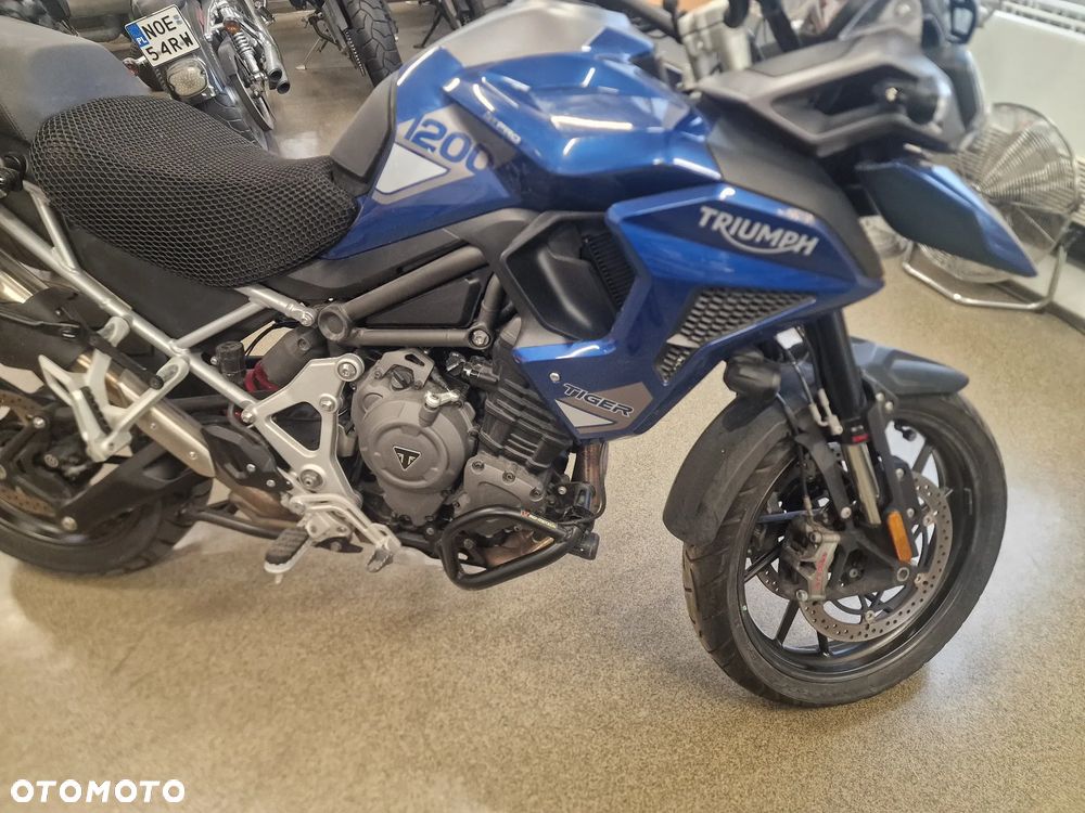 Triumph Tiger - 8
