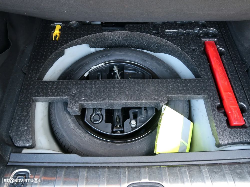 Peugeot 2008 PureTech 130 GPF Stop&Start Crossway - 22