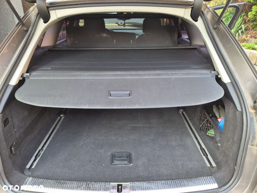 Audi A6 Avant 2.0 TDI DPF multitronic sport selection - 25