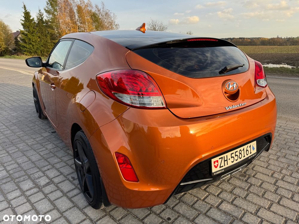 Hyundai Veloster 1.6 GDI Style - 11