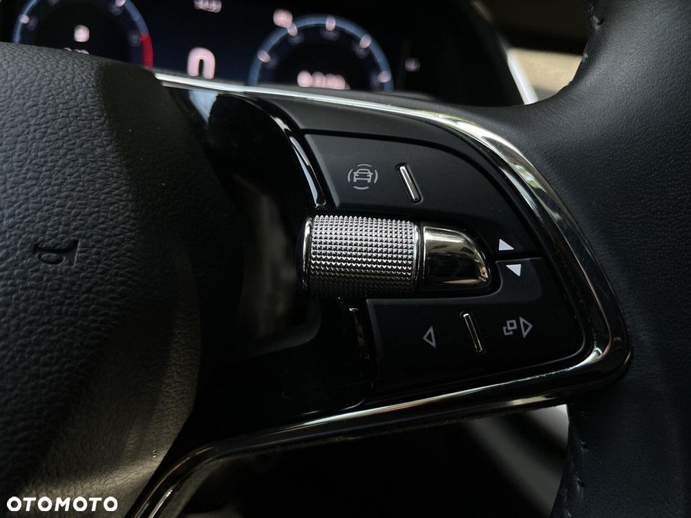 Skoda Octavia 2.0 TSI 4x4 Style DSG - 29