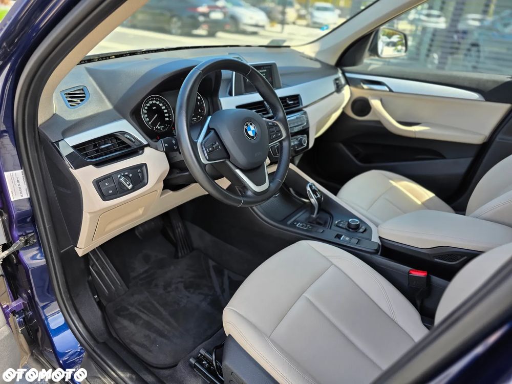 BMW X1 sDrive16d Sport Line - 14