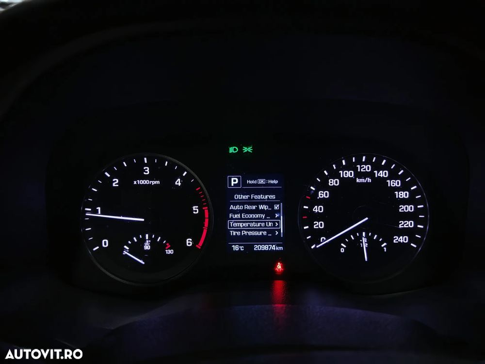 Hyundai Tucson blue 1.7 CRDi 2WD DCT Advantage - 14