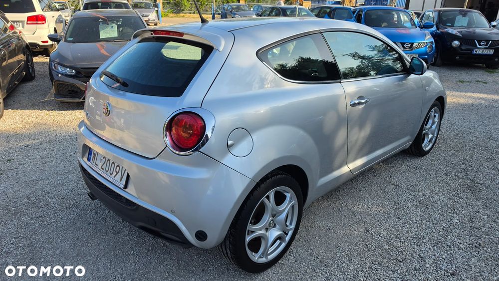 Alfa Romeo Mito 1.4 MultiAir Distinctive S&S - 30
