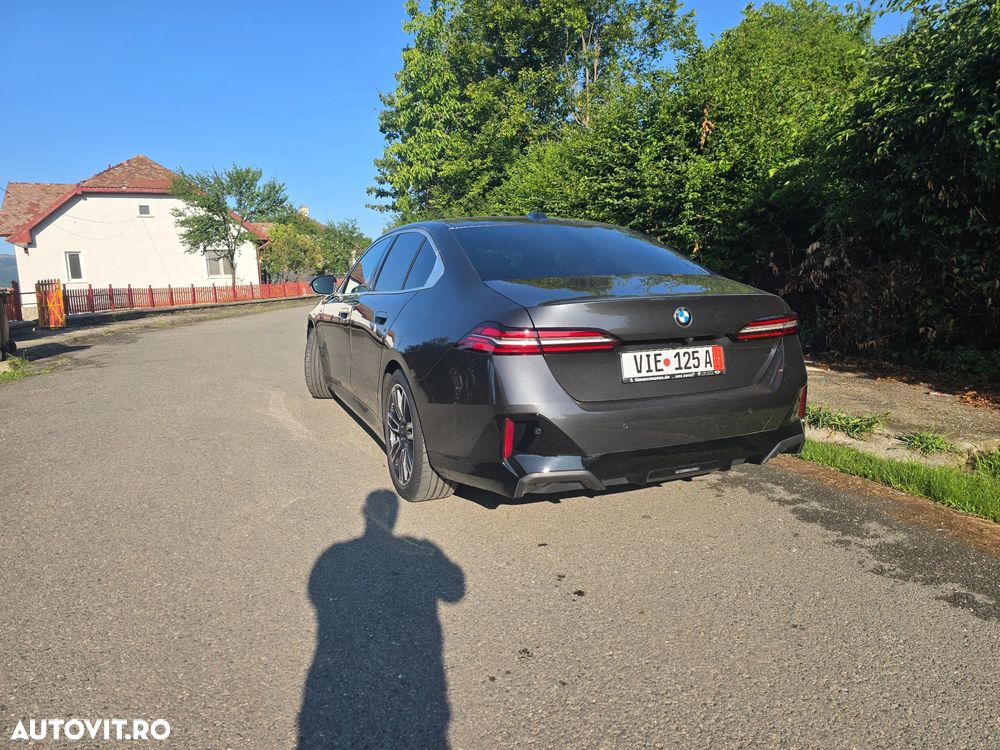 BMW Seria 5 520d AT MHEV - 3
