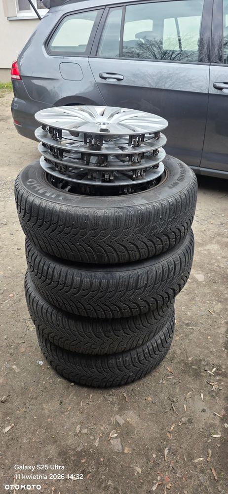 Volkswagen Golf 1.6 TDI BMT Comfortline - 14