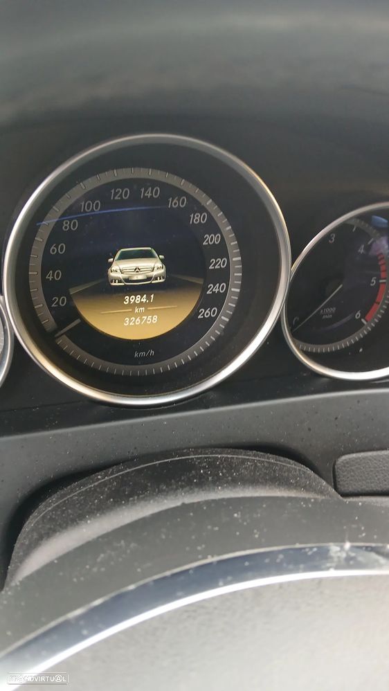 Mercedes-Benz C 180 CDi Elegance BlueEfficiency - 2