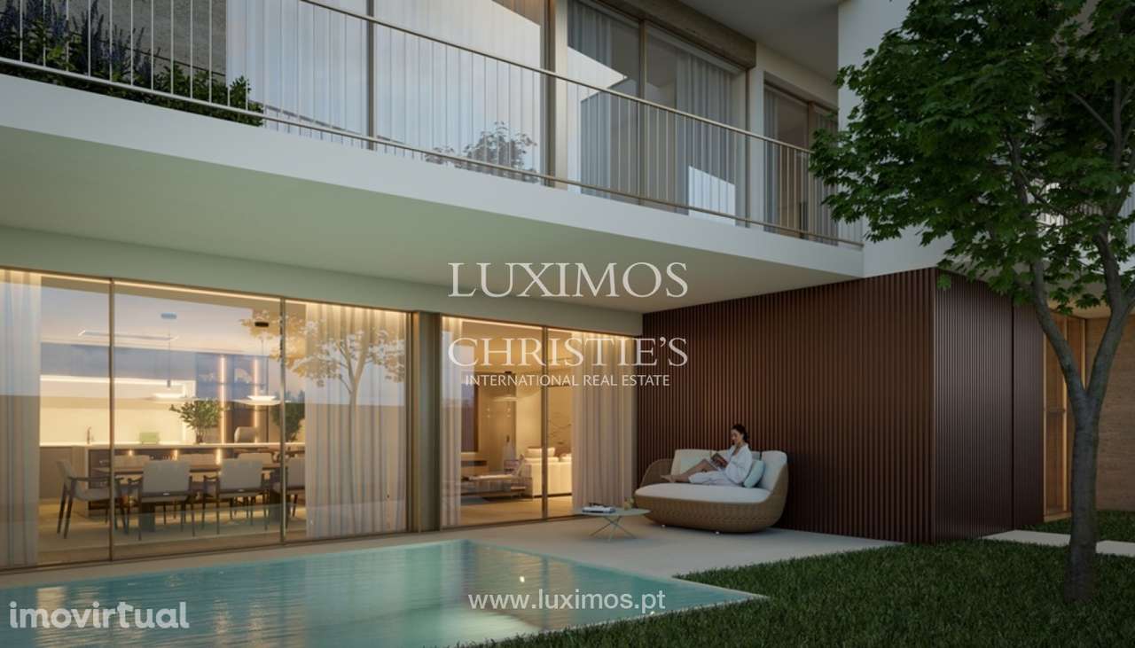 Moradia V3 com piscina e vistas de mar à venda, em Arcozelo - Grande imagem: 2/12