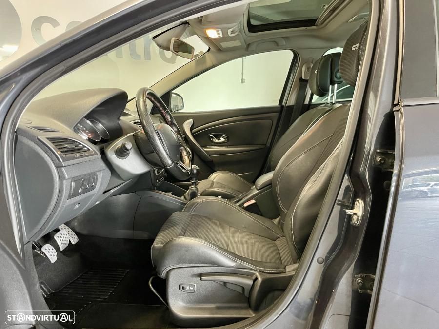 Renault Mégane Sport Tourer 1.5 dCi GT Line - 7