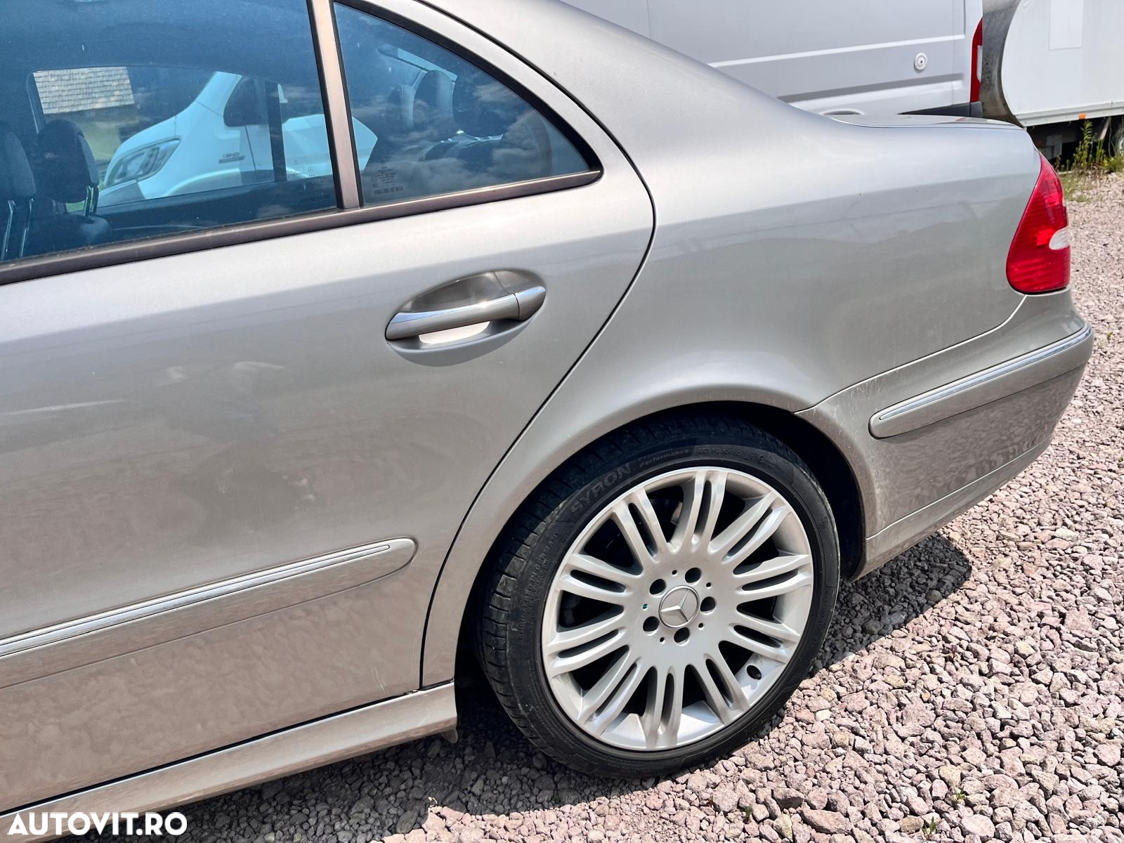 Mercedes-Benz E - 2