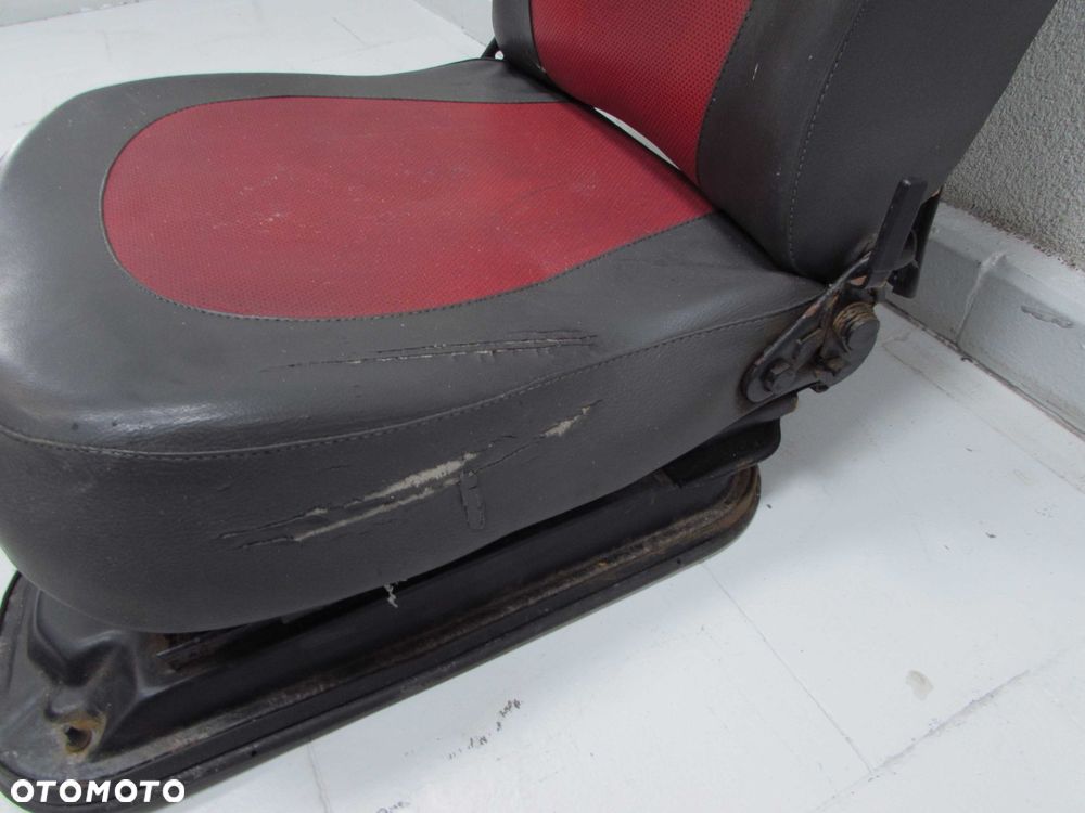 PIAGGIO PORTER HIJET PFAU QUARGO 06- FOTEL SIEDZENIE PASAZERA LEWY - 7