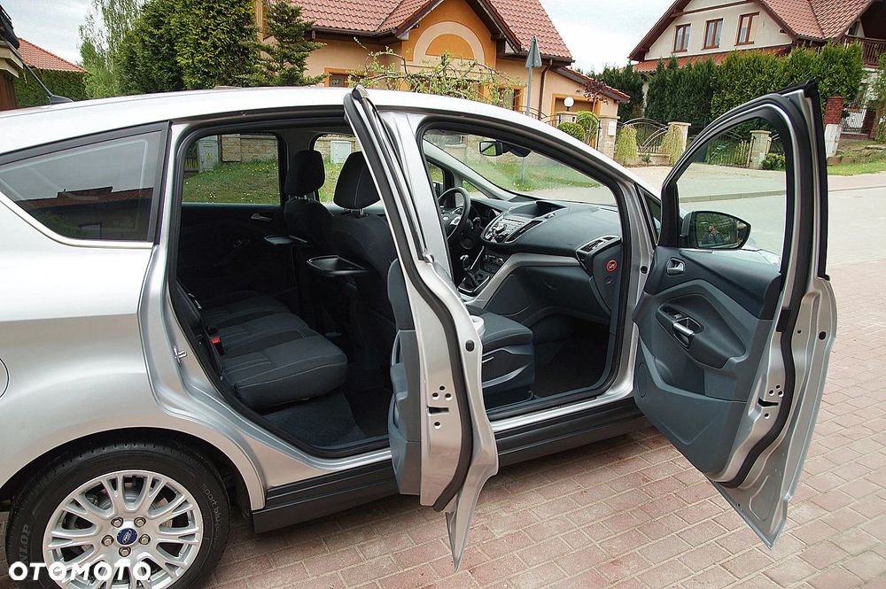 Ford C-MAX 1.6 Ti-VCT Titanium - 23