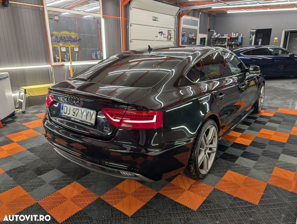Audi A5 Sportback 2.0 TDI quattro Stronic - 3
