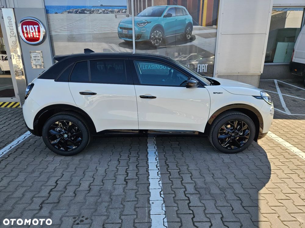 Fiat 600 1.2 Turbo Sport eDCT - 14