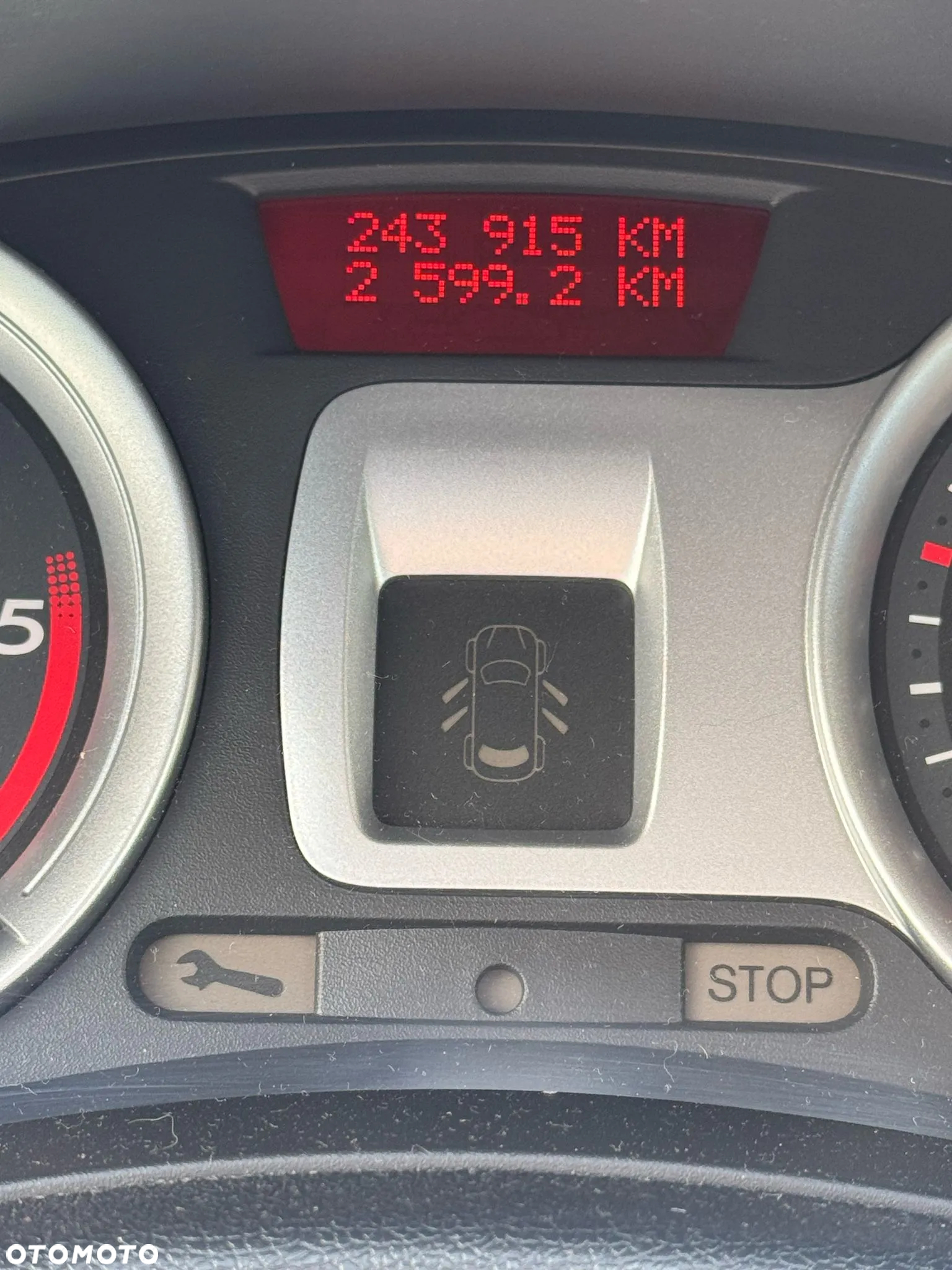 Renault Clio 1.5 dCi Rip Curl - 14