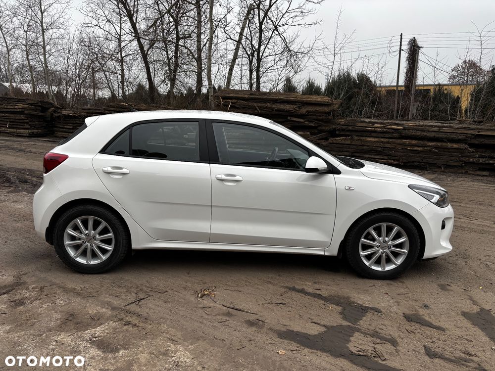 Kia Rio 1.0 T-GDI 120 DCT7 Spirit - 4