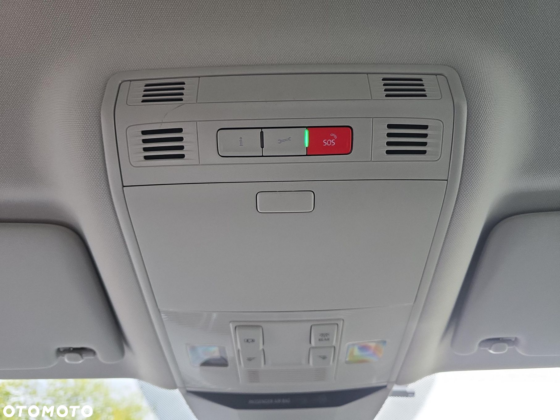 Volkswagen Passat - 24