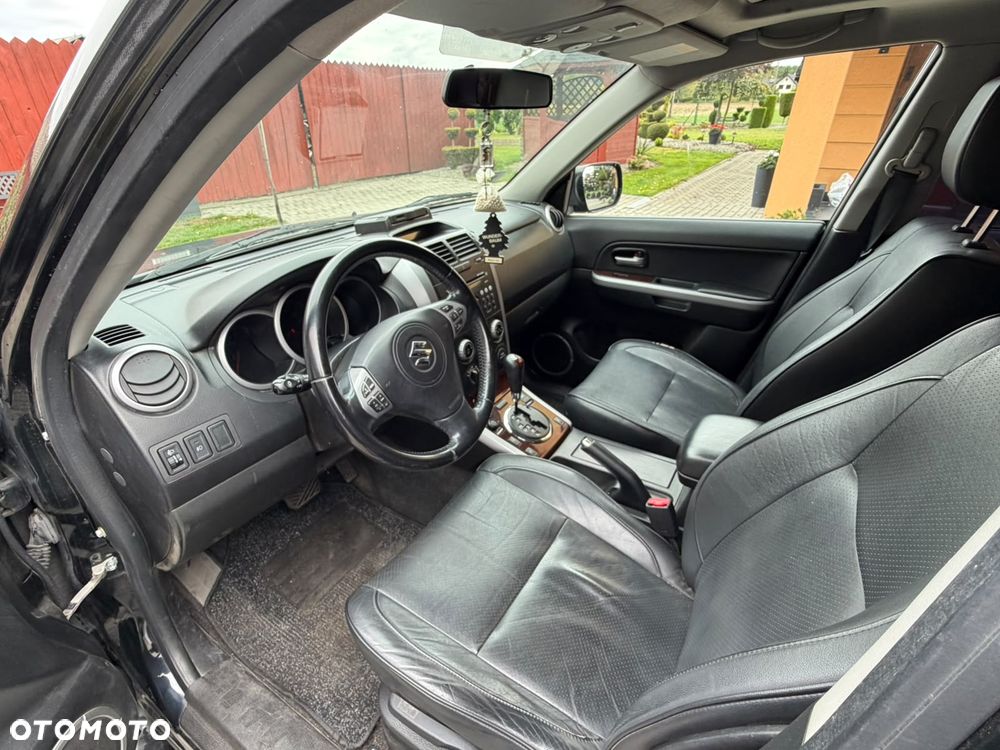 Suzuki Grand Vitara - 10
