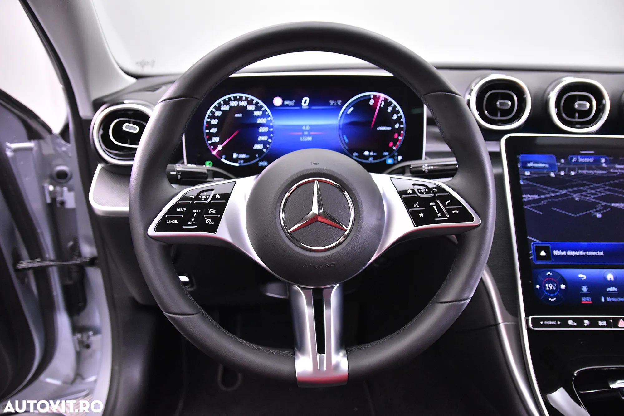 Mercedes-Benz C 300 de 4Matic 9G-TRONIC AMG Line - 16