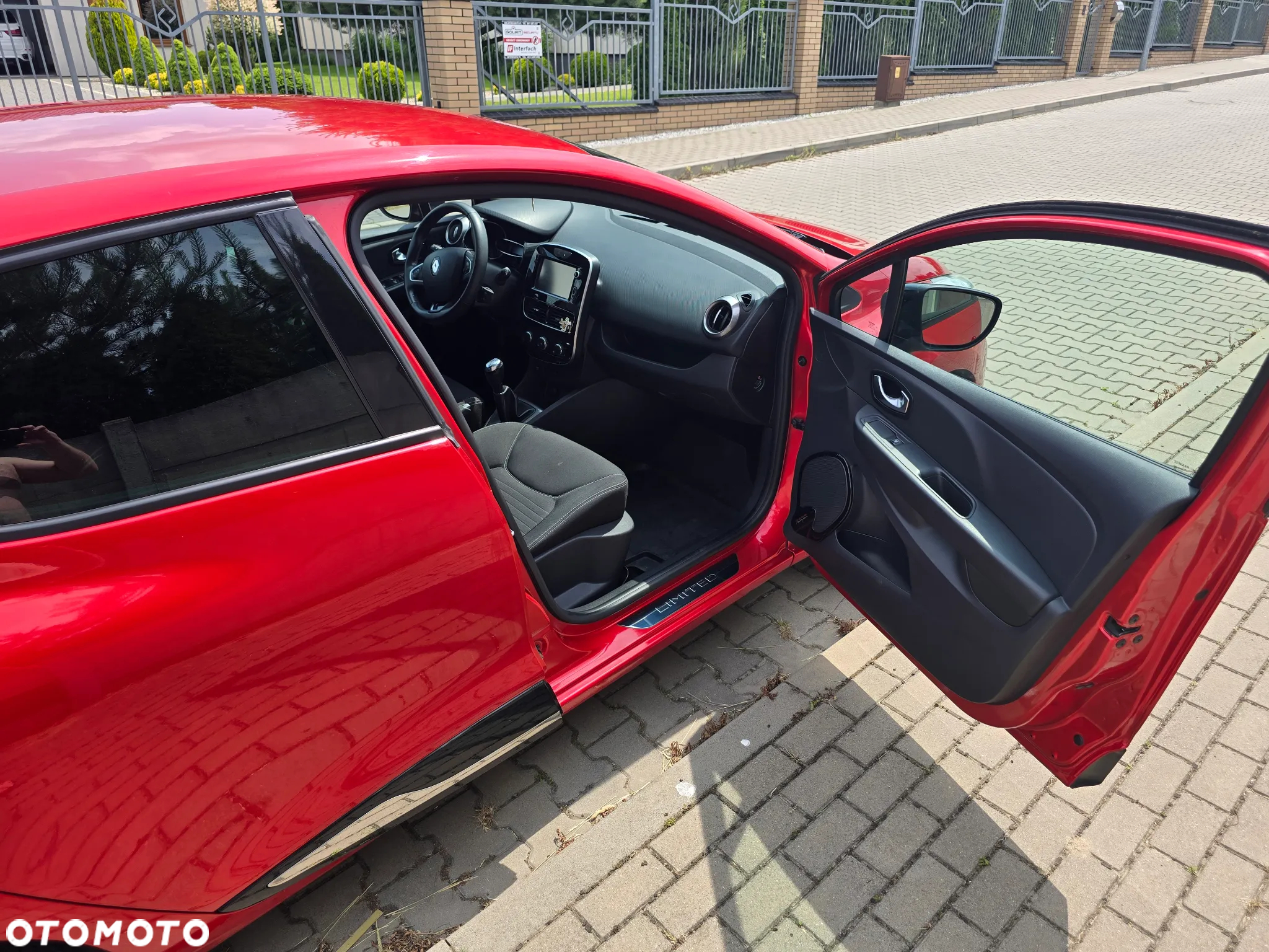 Renault Clio 1.2 16V Limited - 8