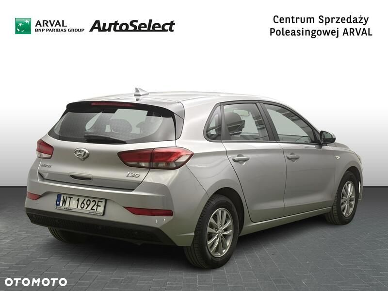 Hyundai i30 1.5 DPI Modern - 6