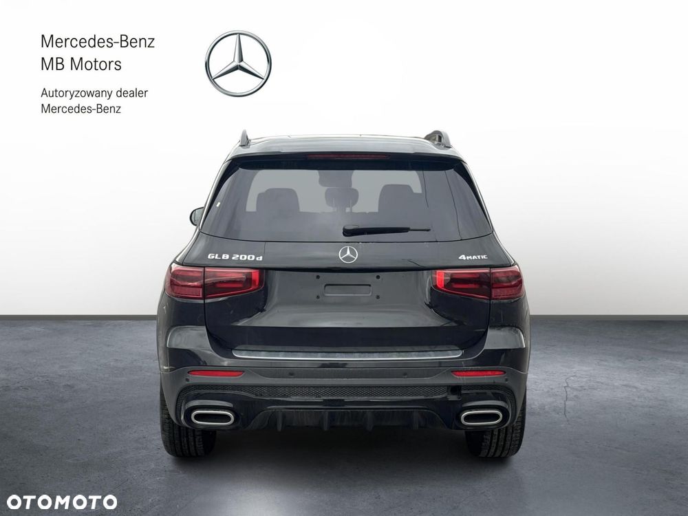 Mercedes-Benz GLB - 5