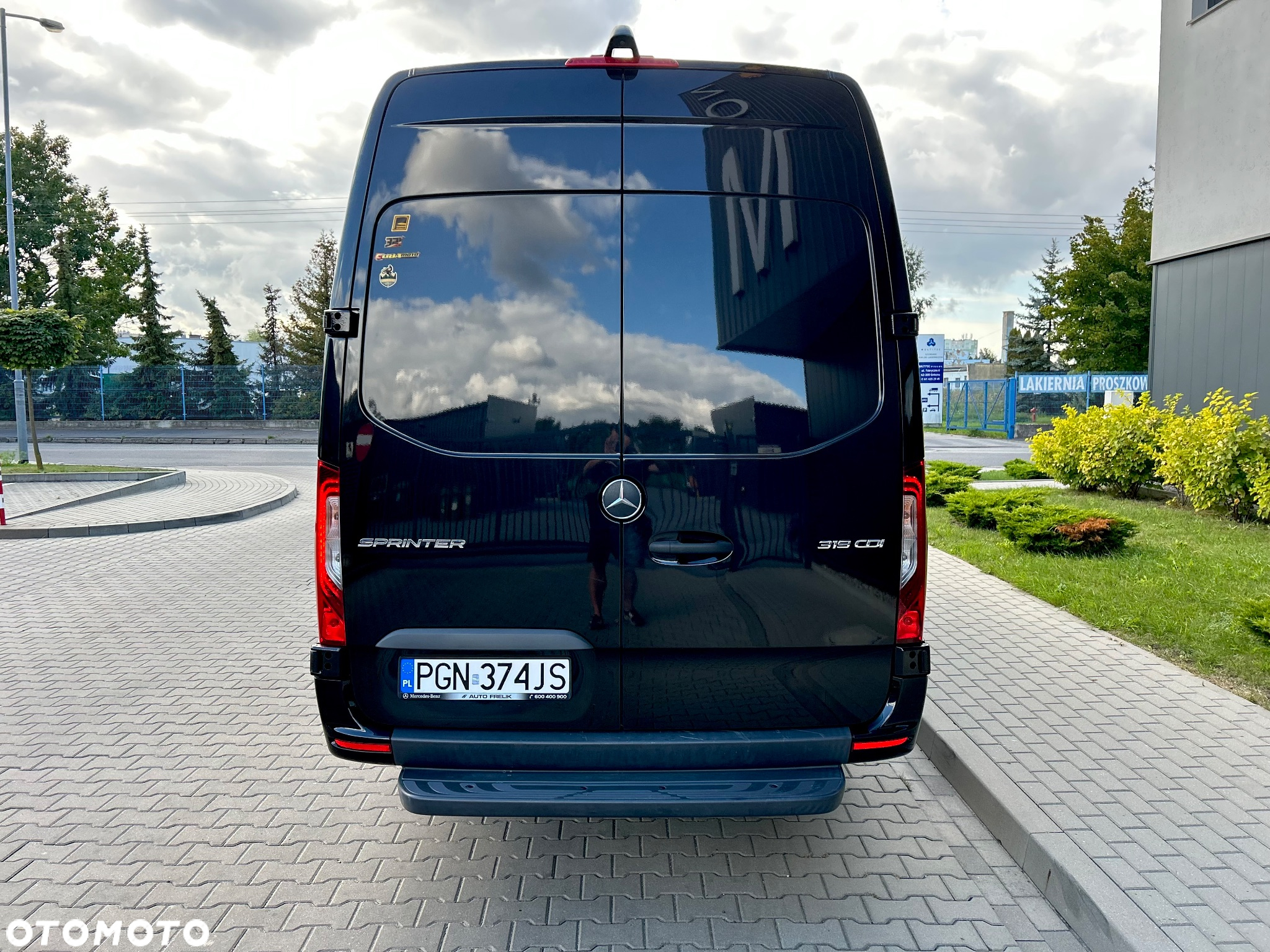 Mercedes-Benz Sprinter - 19