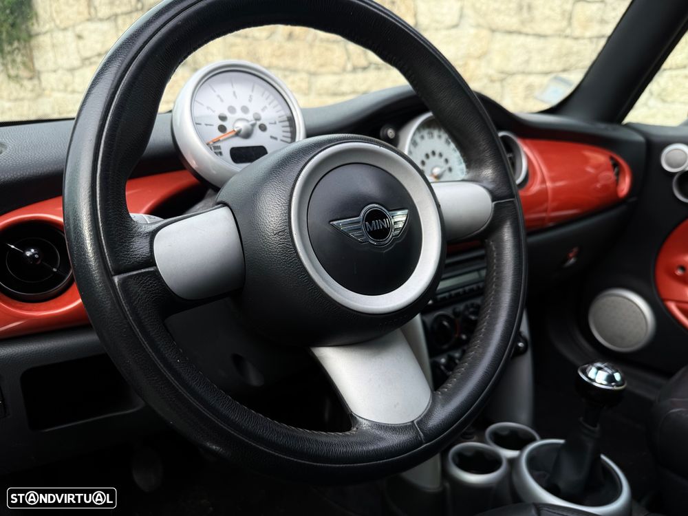 MINI Cabrio Cooper - 5