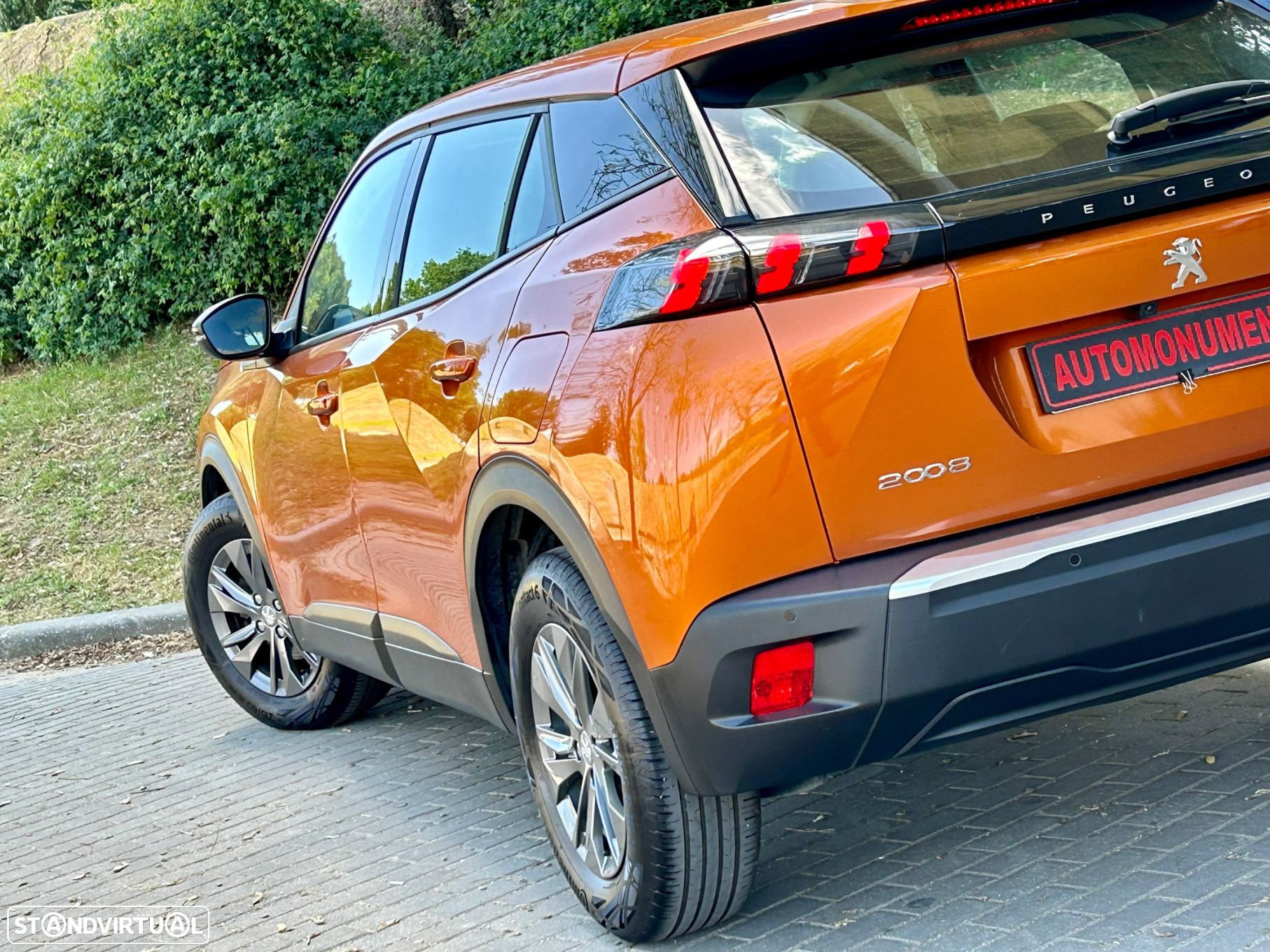 Peugeot 2008 - 13
