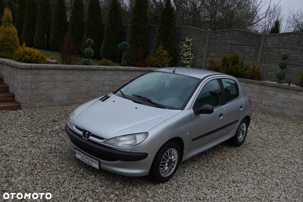 Peugeot 206 - 2