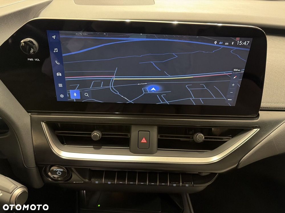 Lexus UX 300h F Sport Design - 16