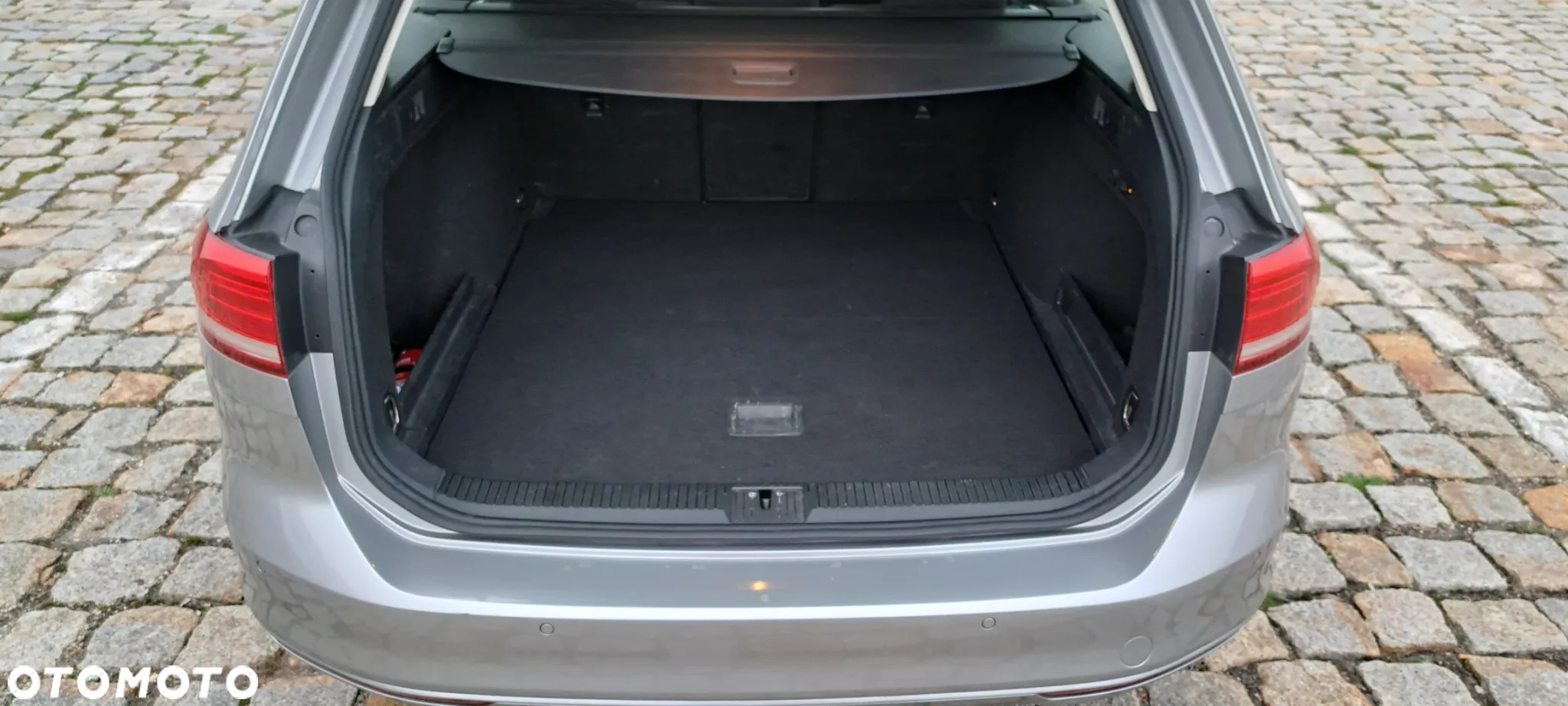 Volkswagen Passat 2.0 TDI BMT Comfortline - 11