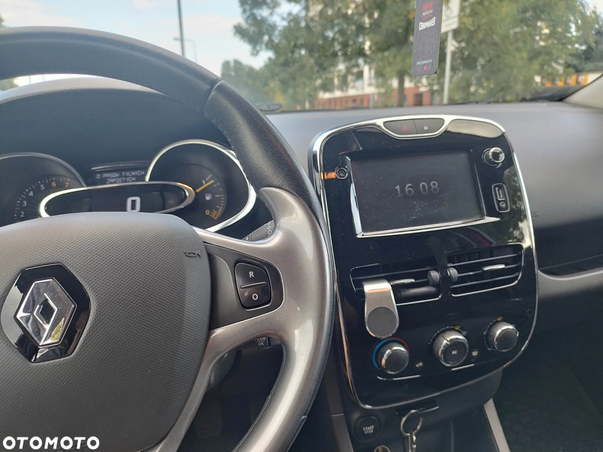 Renault Clio 0.9 TCe Techno Feel - 13