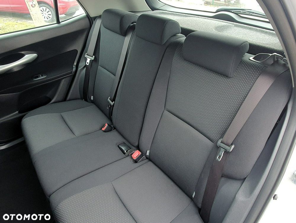 Toyota Auris - 14