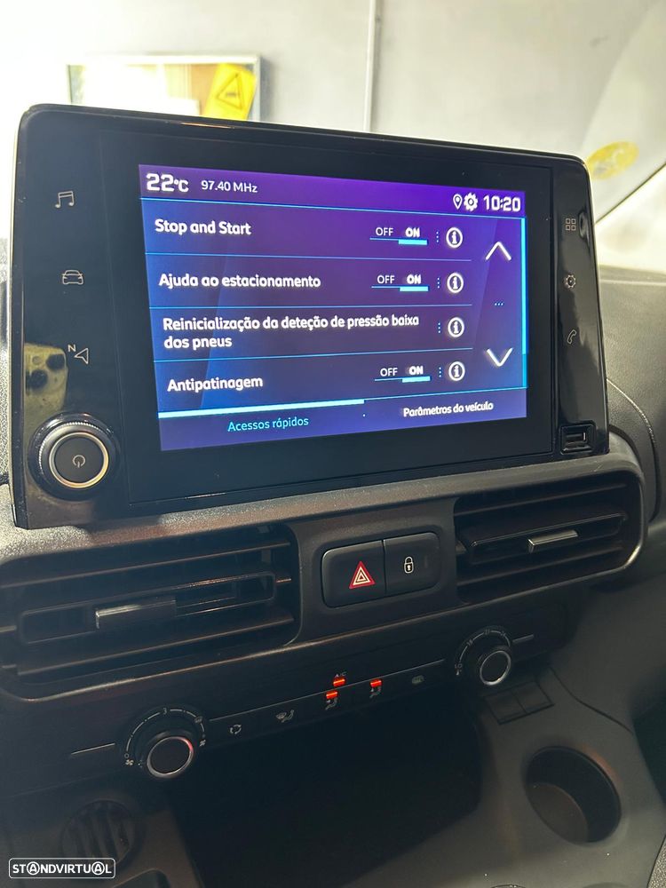 Peugeot PARTNER BLUE-HDI PREMIUM L1 - 31