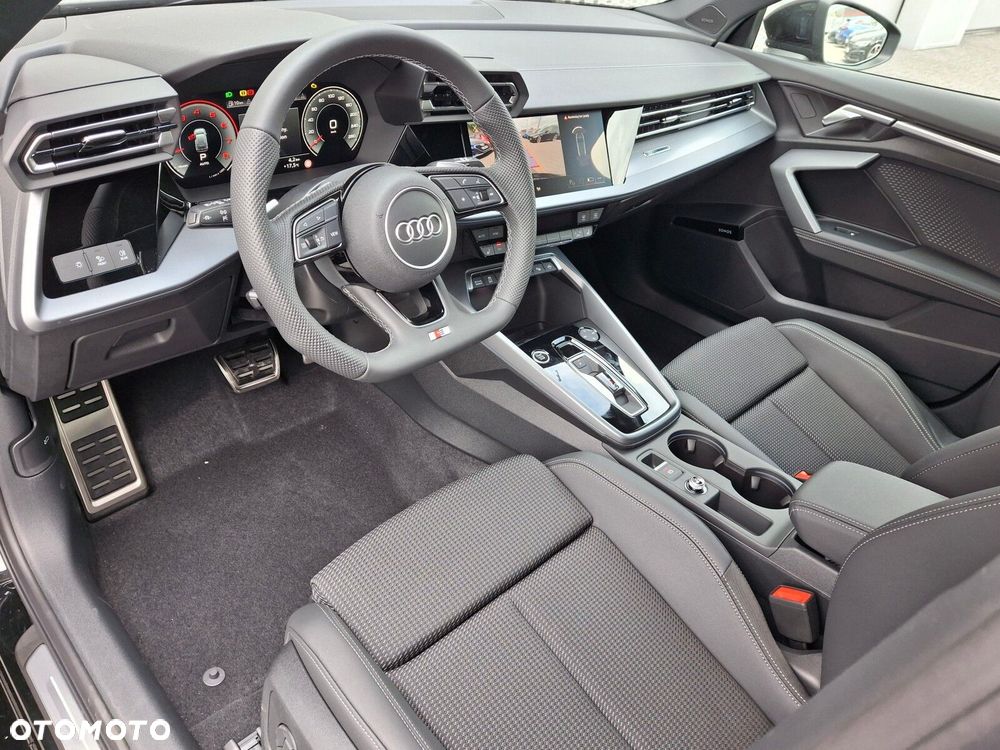 Audi A3 Allstreet - 11