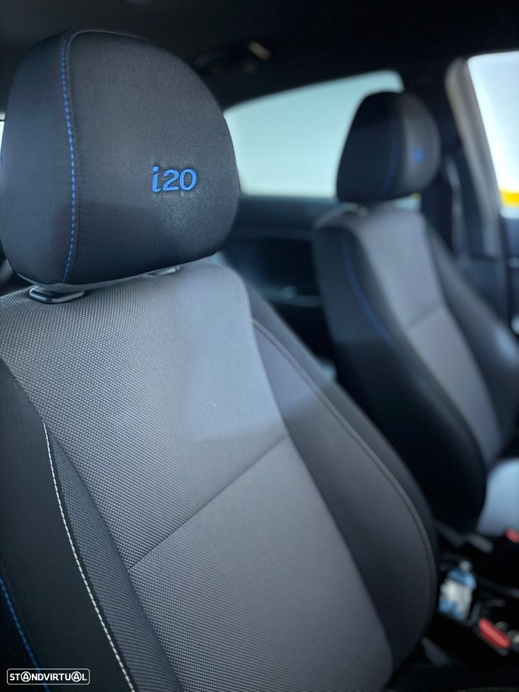 Hyundai i20 1.1 CRDi Blue Access+Bluetooth - 11