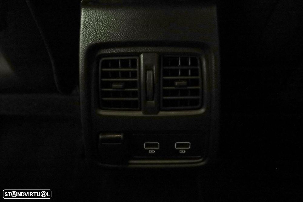 Renault Captur 1.0 TCe Techno - 24