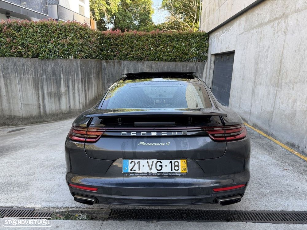 Porsche Panamera 4 E-Hybrid Platinum Edition - 8