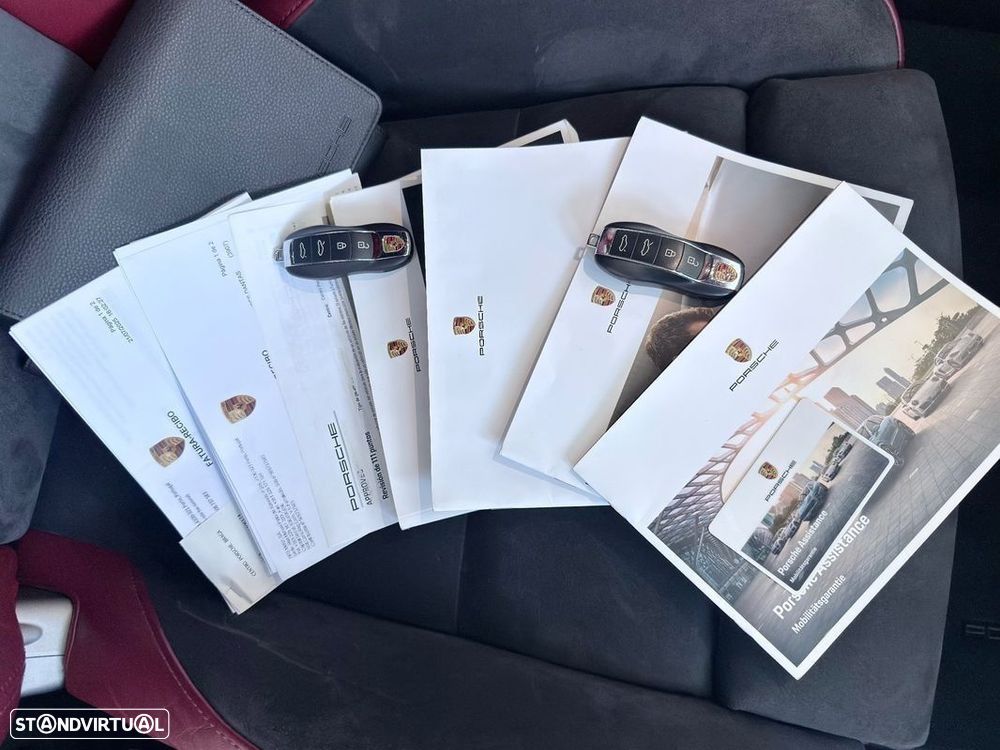 Porsche 718 Spyder Standard - 37