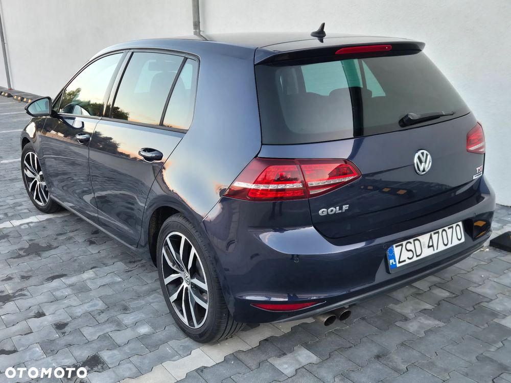 Volkswagen Golf 1.4 TSI BMT Highline - 18