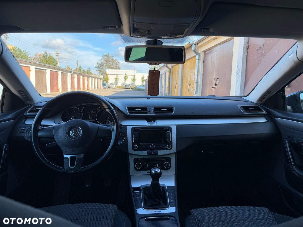 Volkswagen Passat CC 2.0 TDI 4Motion - 8