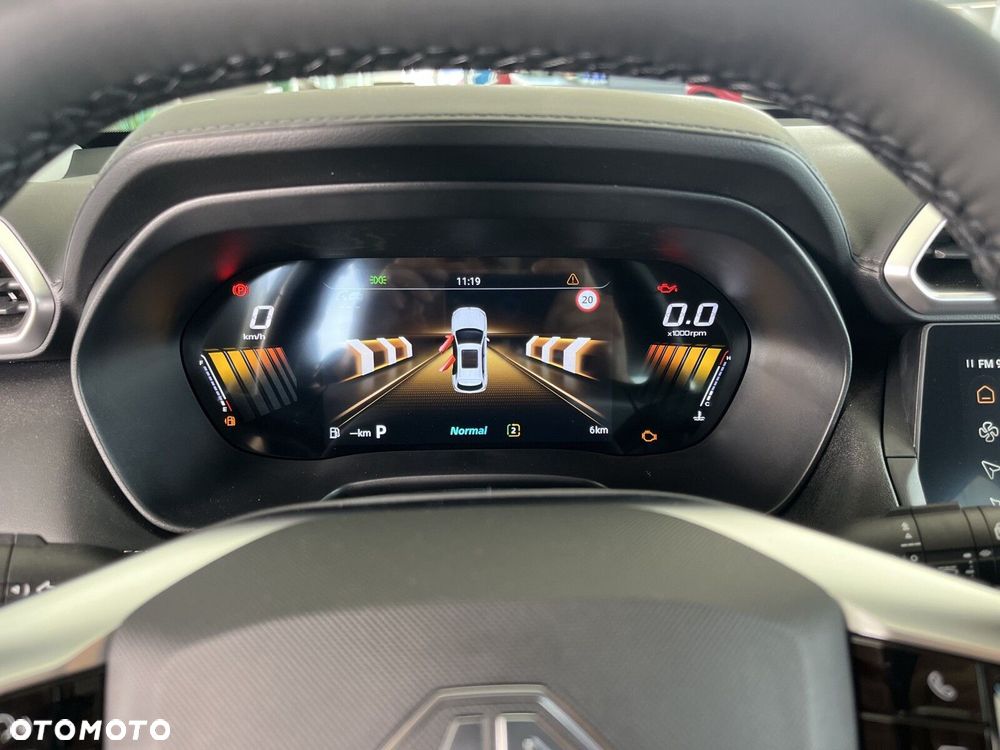 MG ZS Hybrid+ - 17