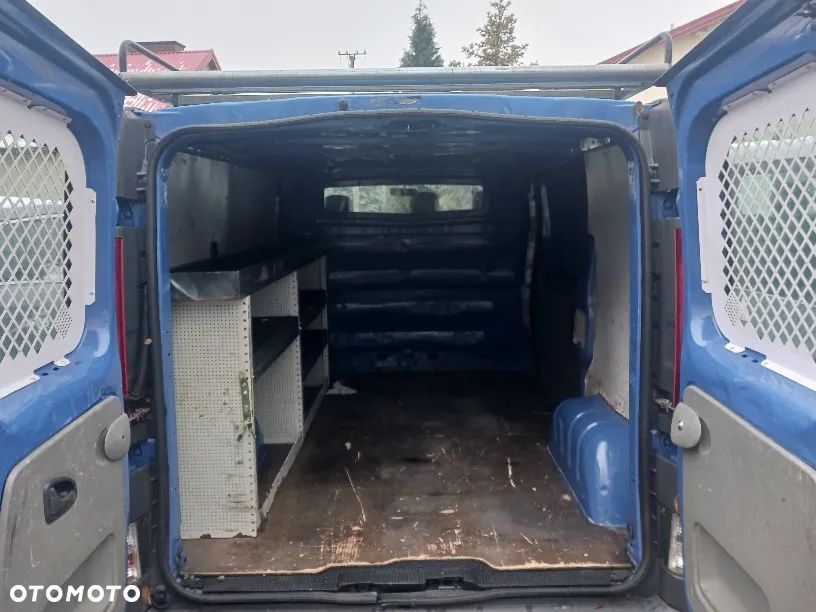 Renault Trafic - 9