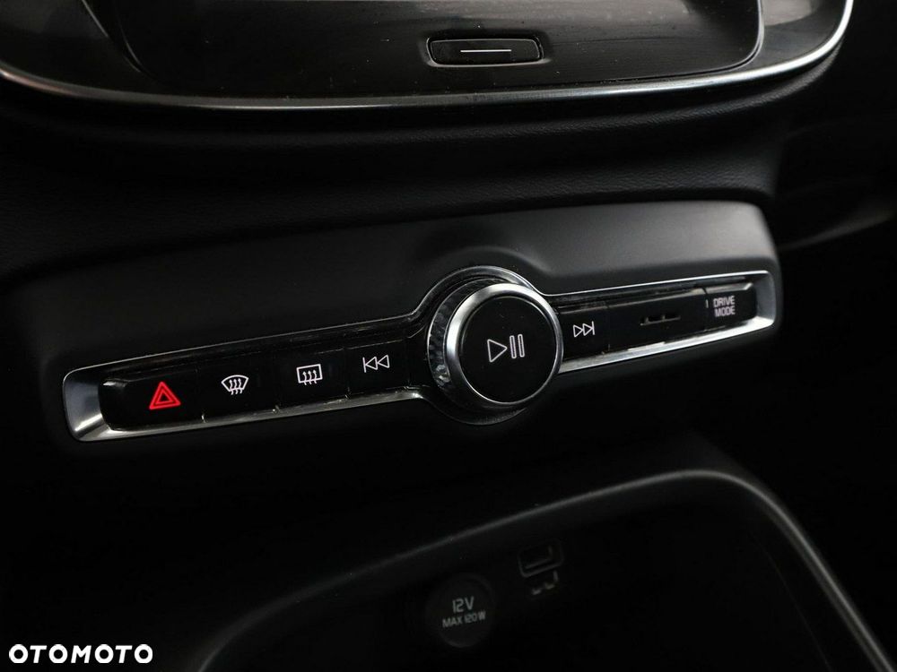 Volvo XC 40 T4 Recharge DKG Inscription Expression - 30