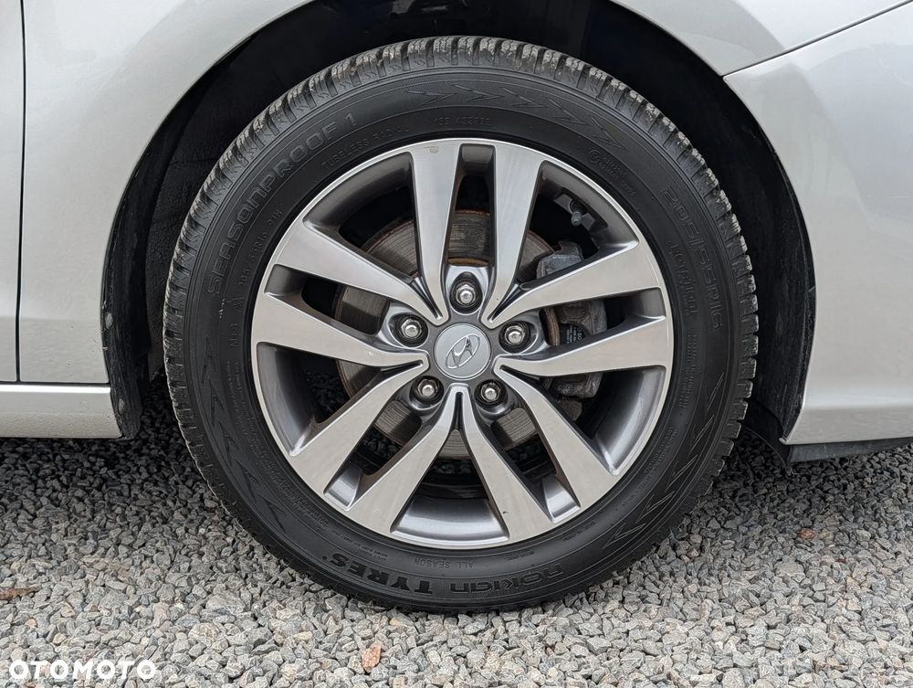 Hyundai i30 1.4 Classic + - 14