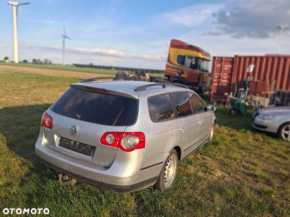 Volkswagen Passat - 6