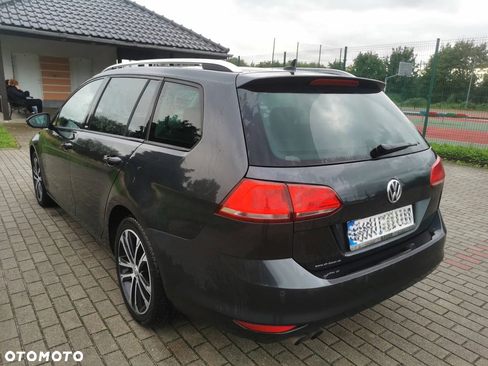 Volkswagen Golf 2.0 TDI BlueMotion Technology Allstar - 4