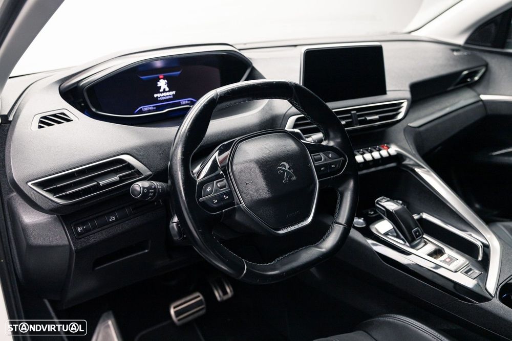 Peugeot 3008 1.5 BlueHDi Crossway EAT8 - 24