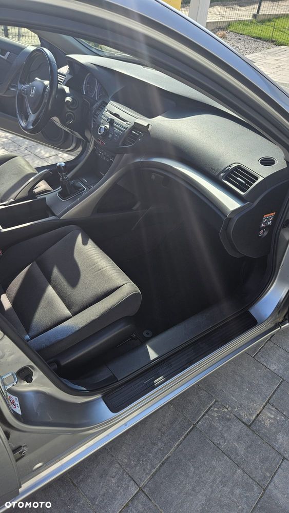 Honda Accord 2.0 Elegance - 17